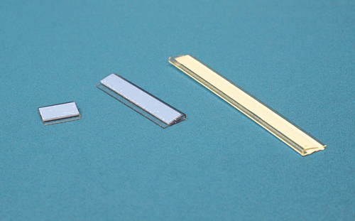 Economy Sign Clips Clear With Adhesive.         Categ  12-109