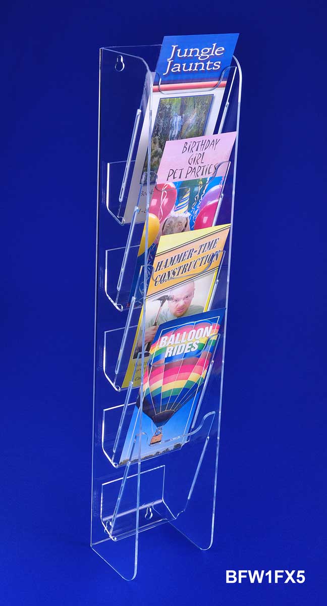 Full View Multi-Pocket  Display.       Categ  15-153